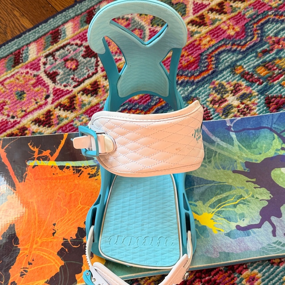 Women's Blue and White Snowboard Bindings